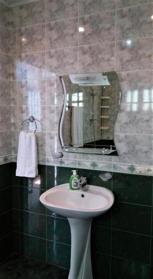 Guesthouse Fatima Szenaki Kültér fotó